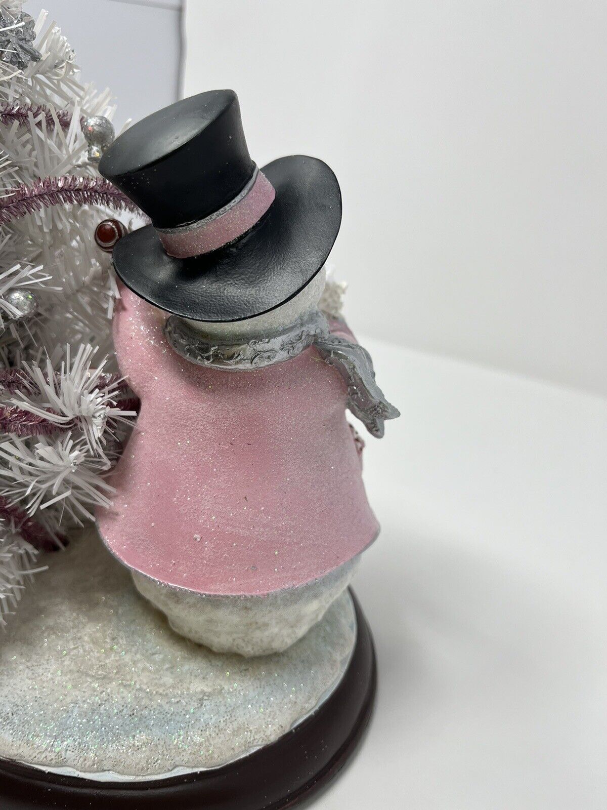 Breast Cancer Awareness Snowman And Pre Lit Christmas Tree Sculpture No B1494 Breast Cancer Awareness Snowman And Pre Lit Christmas Tree Sculpture No B1494