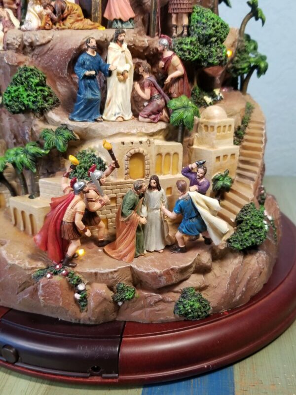 Thomas Kinkade Hawthorne Faith Mountain Masterpiece Edition Numbered Tree Lightd